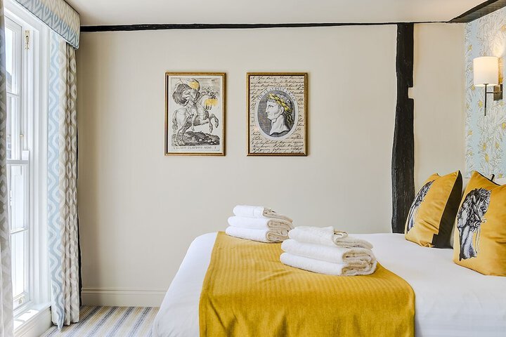 Room 20 of 92