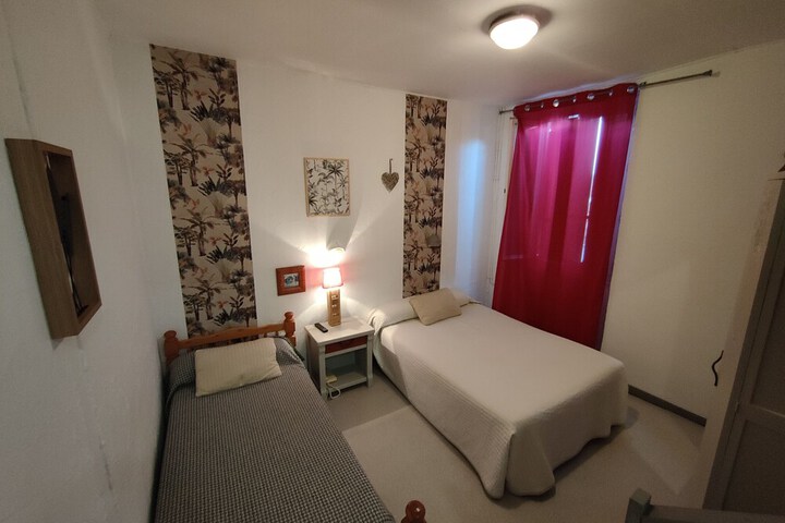 Room 37 of 71