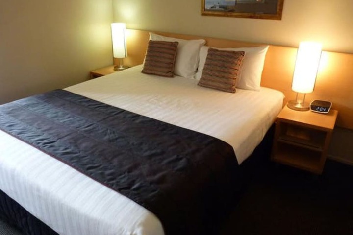 Room 20 of 35
