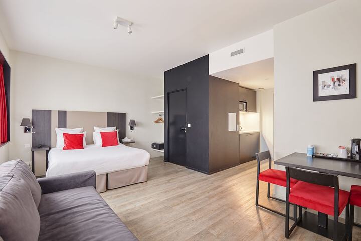 Room 18 of 58