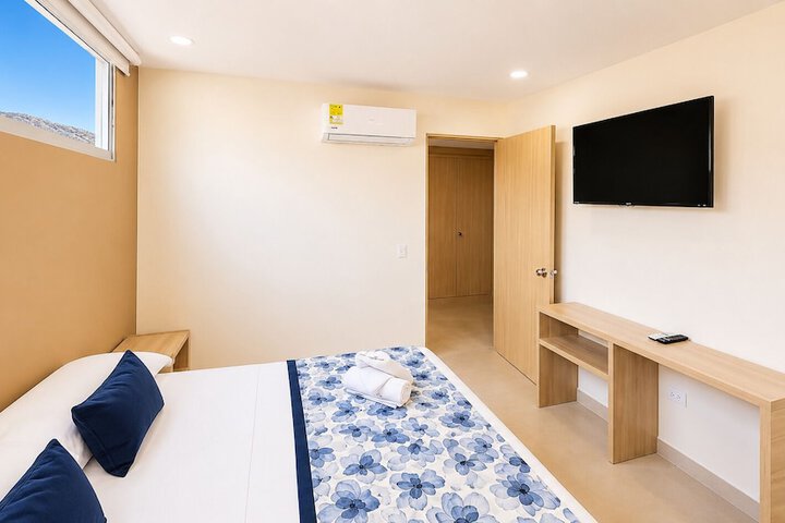 Room 12 of 44