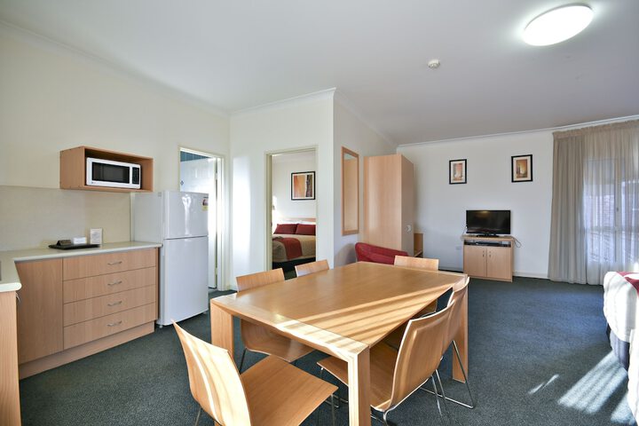 Room 16 of 46