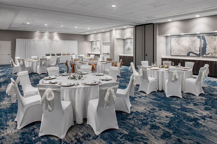 Banquet hall