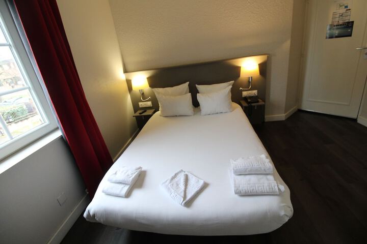 Room 14 of 69