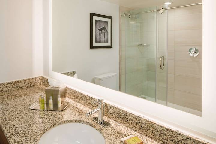 Bathroom shower