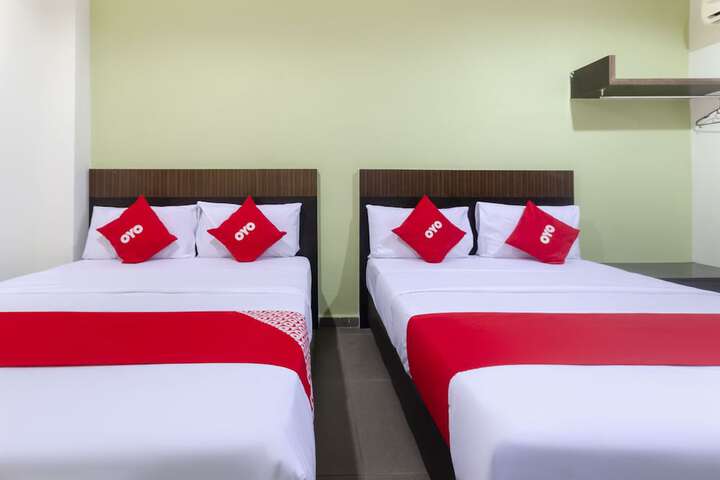 Room 14 of 25