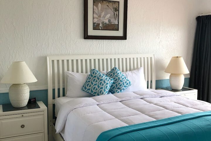 Room 6 of 110
