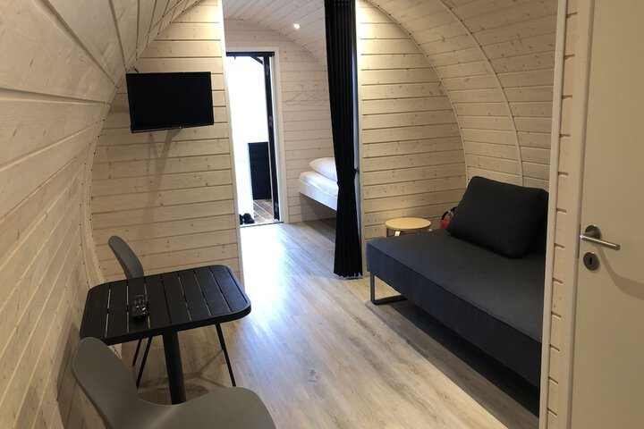 Room 11 of 45