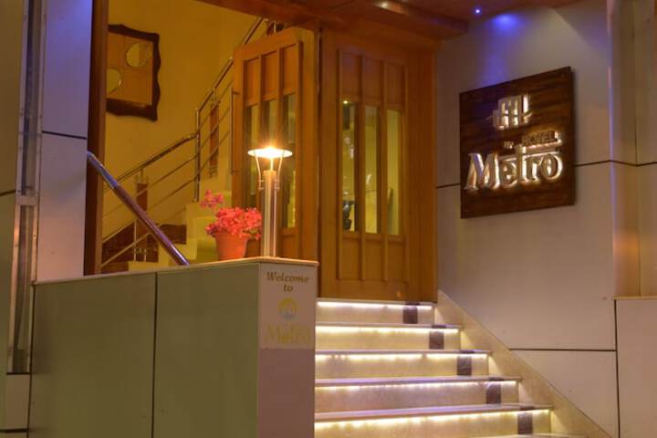 Guest Lobby