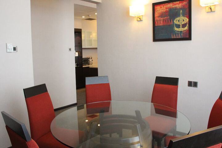 Dining Photos