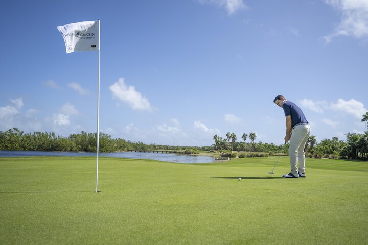 Golf 72 of 154