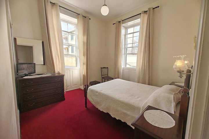 Room 41 of 141
