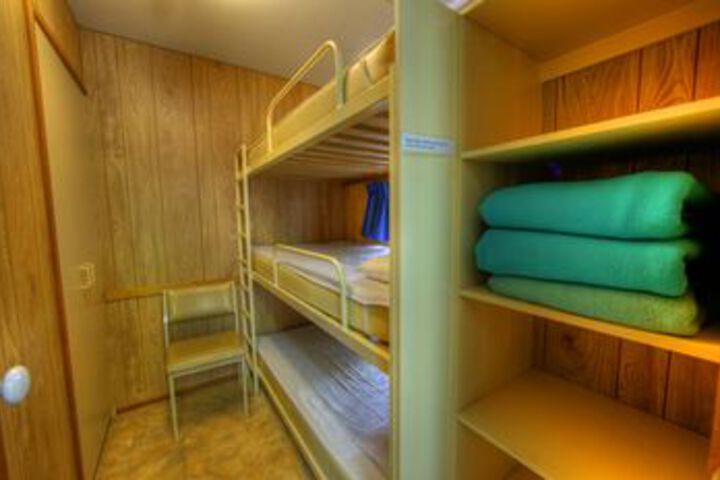 Room 15 of 36