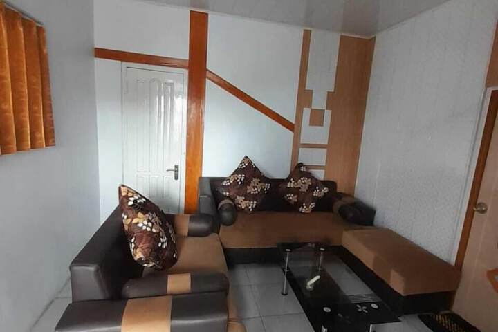 Room 14 of 24