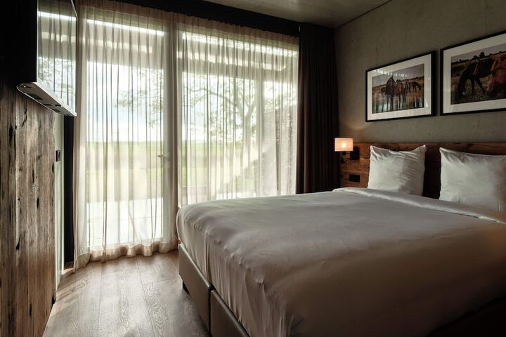 Room 14 of 46