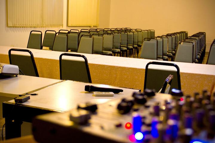 Business Center 46 of 61