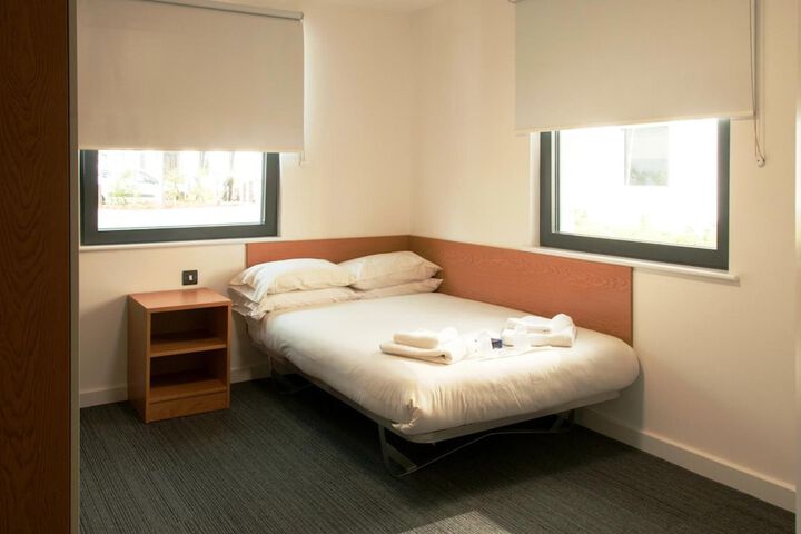 Room 8 of 29