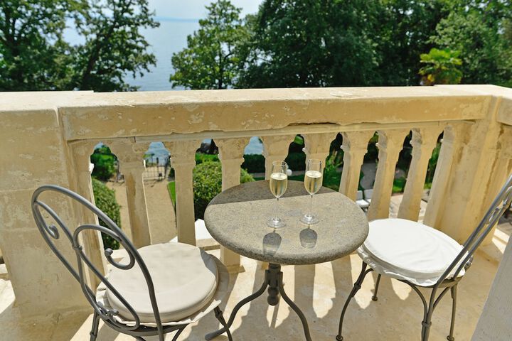 Terrace/Patio 20 of 39
