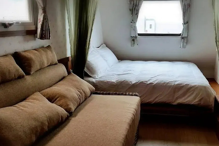guest_rooms