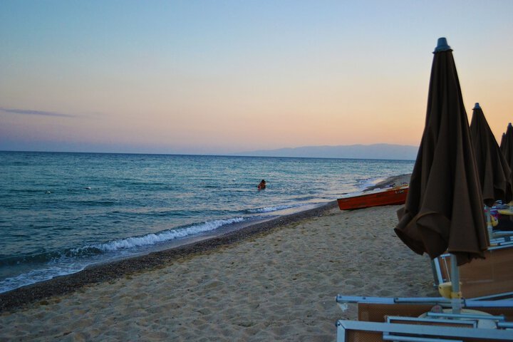 Beach 44 of 48