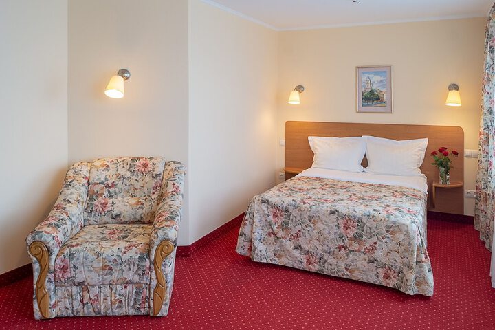 Room 5 of 47