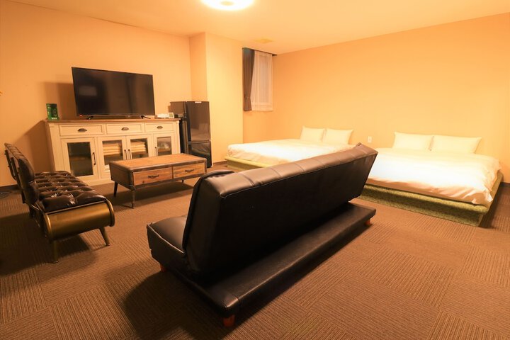 Room 19 of 51