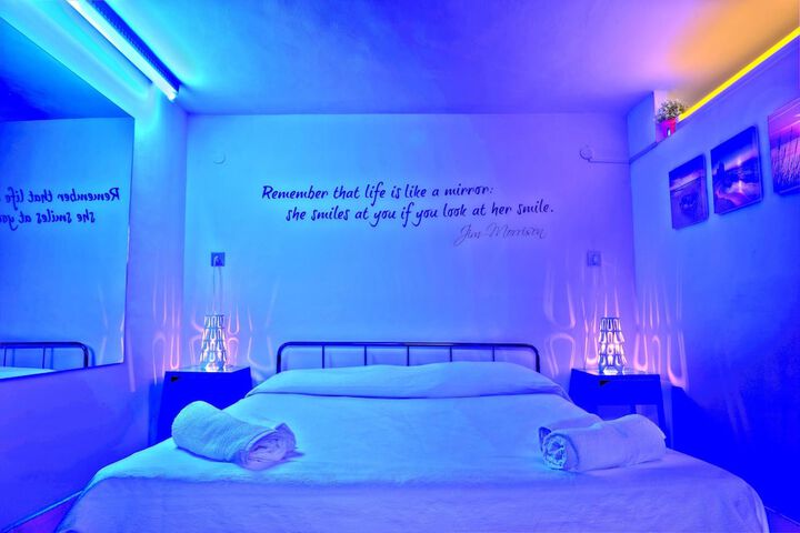 Room 7 of 23