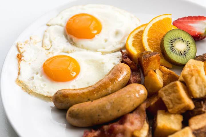 Breakfast meal