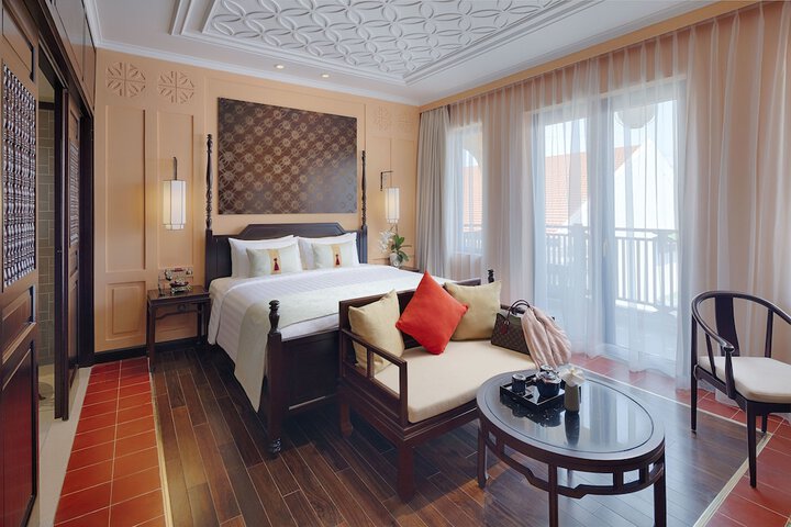 Room 21 of 74