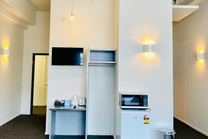 Room 21 of 52
