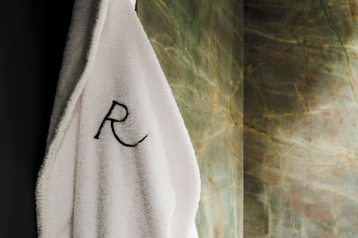 Room 43 of 86