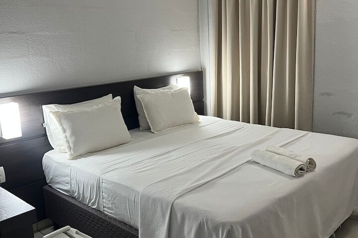 Room 6 of 22