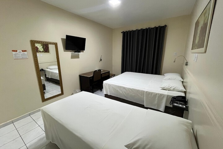 Room 26 of 57