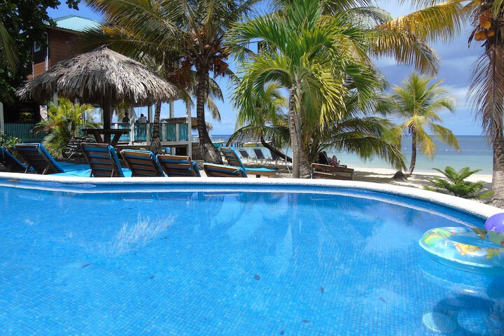 Pool 62 of 84