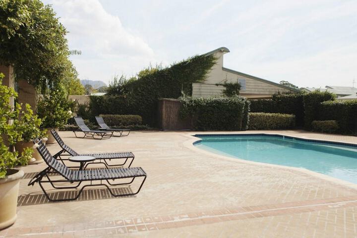 Hotel with Pool