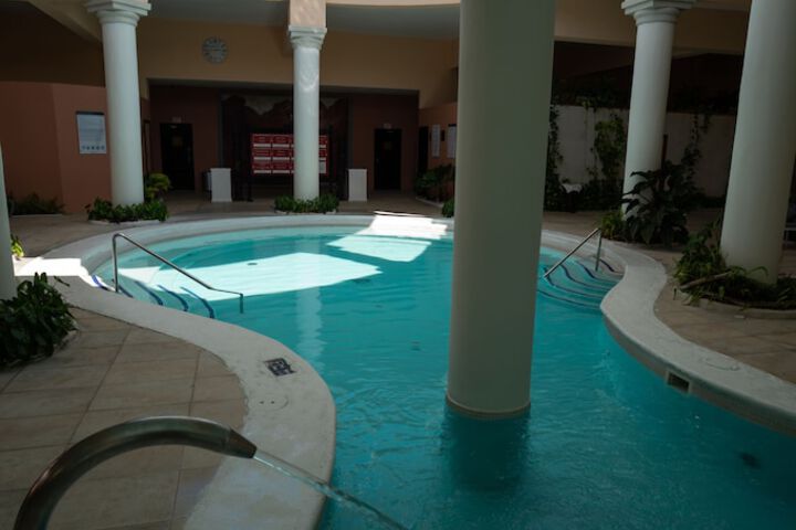 Spa 108 of 272