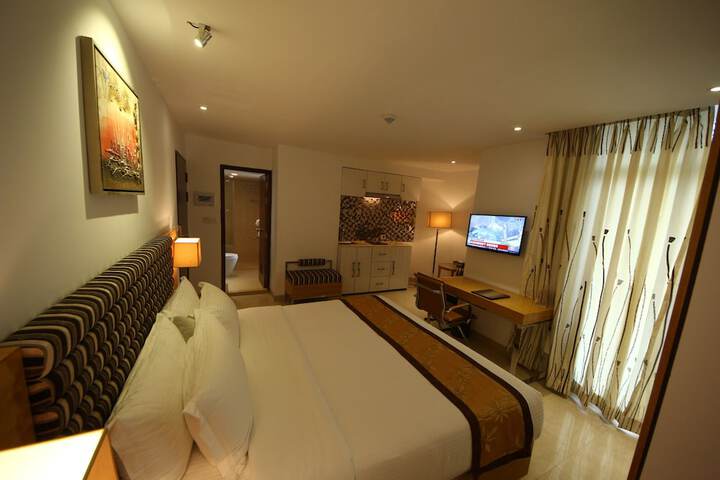 Room 40 of 100