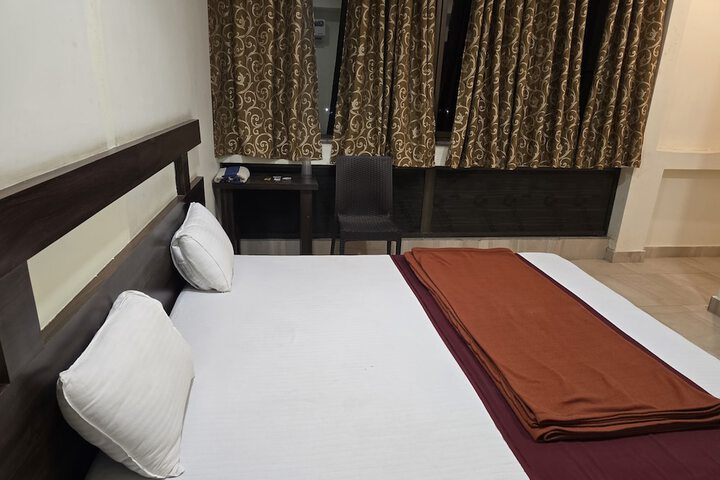 Room 15 of 17