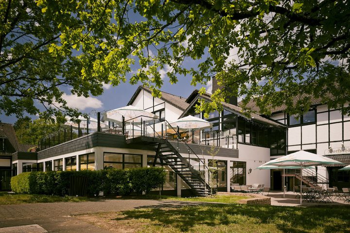 Sundeck 80 of 92