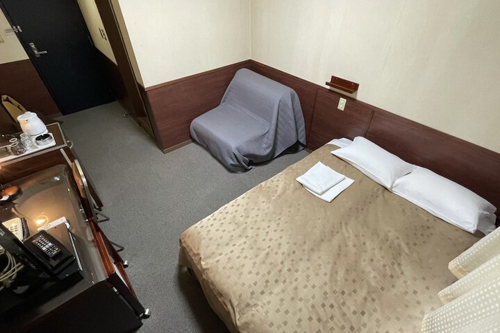 Room 37 of 71