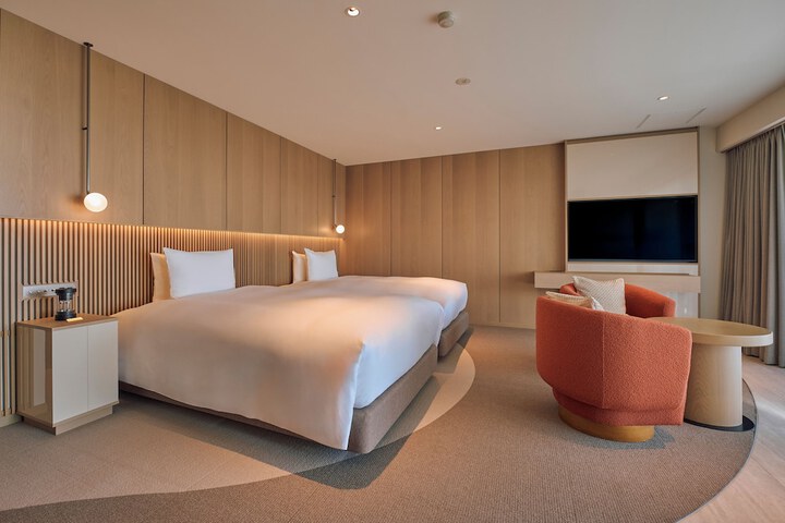 Room 14 of 139