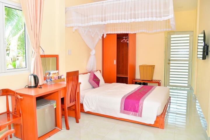 Room 14 of 59
