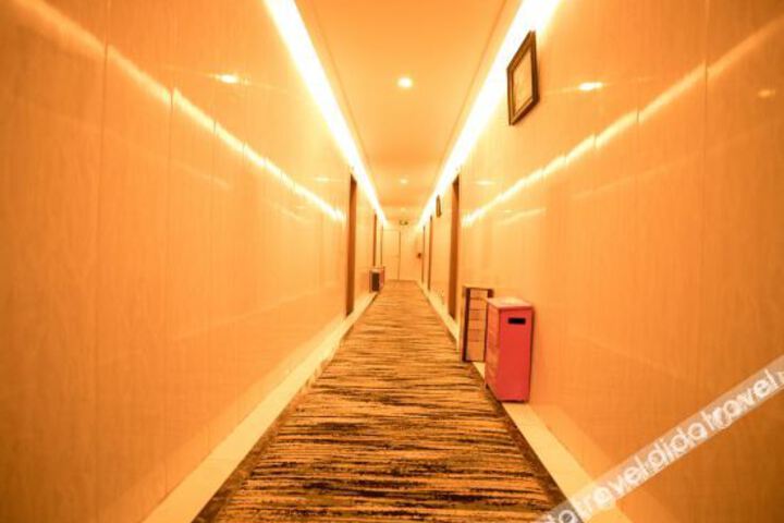 Hotel Interior 13 of 43