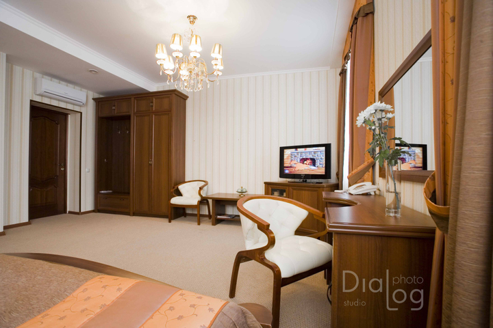 Photo 6