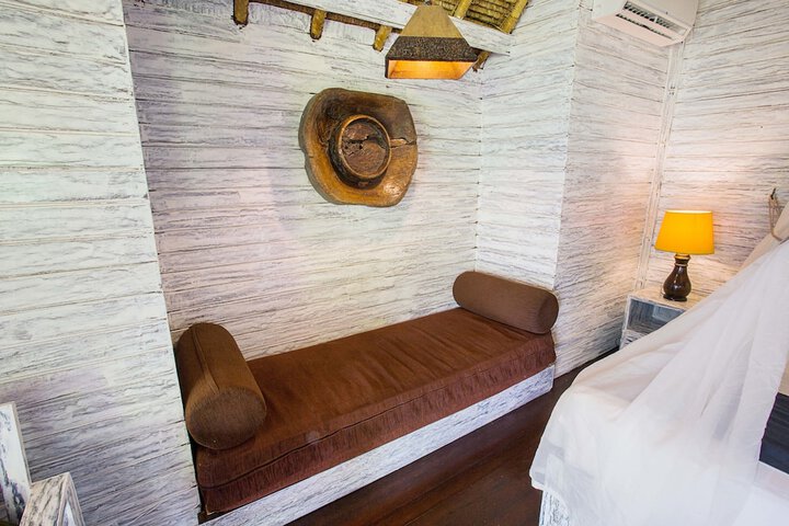 Room 14 of 120