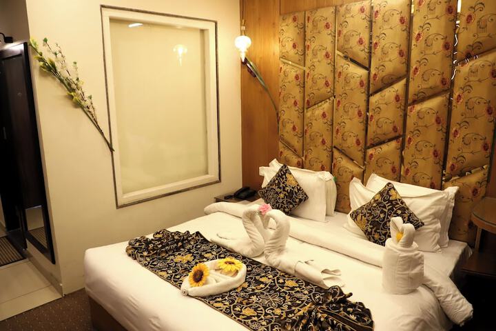 Room 22 of 36