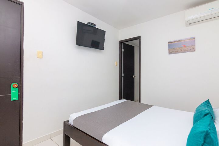 Room 8 of 26