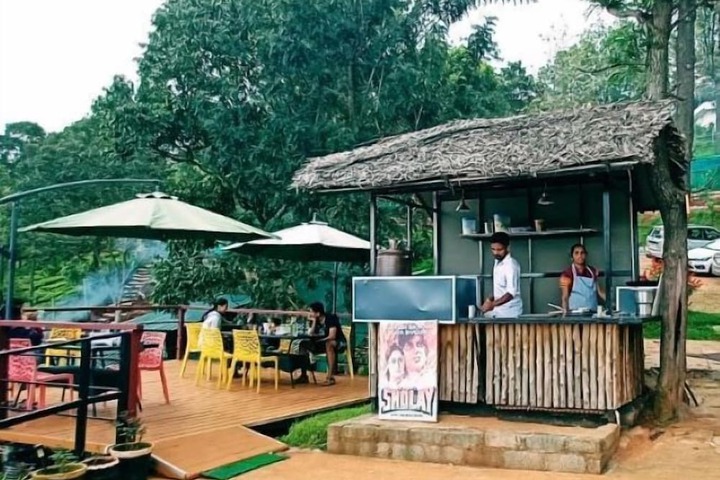 Dining Photos