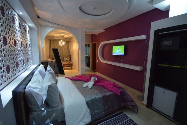 Room 13 of 45