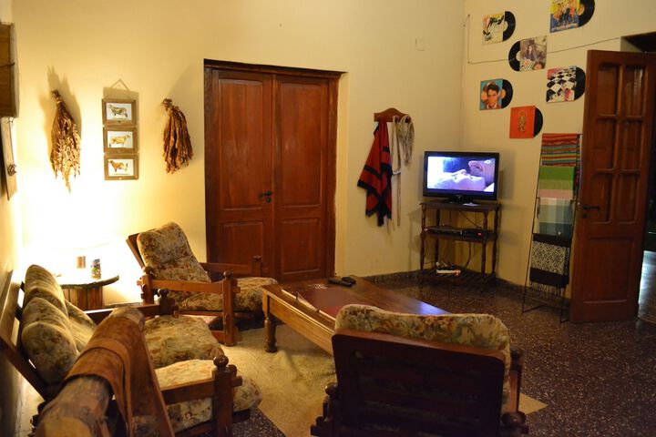 Room 27 of 72